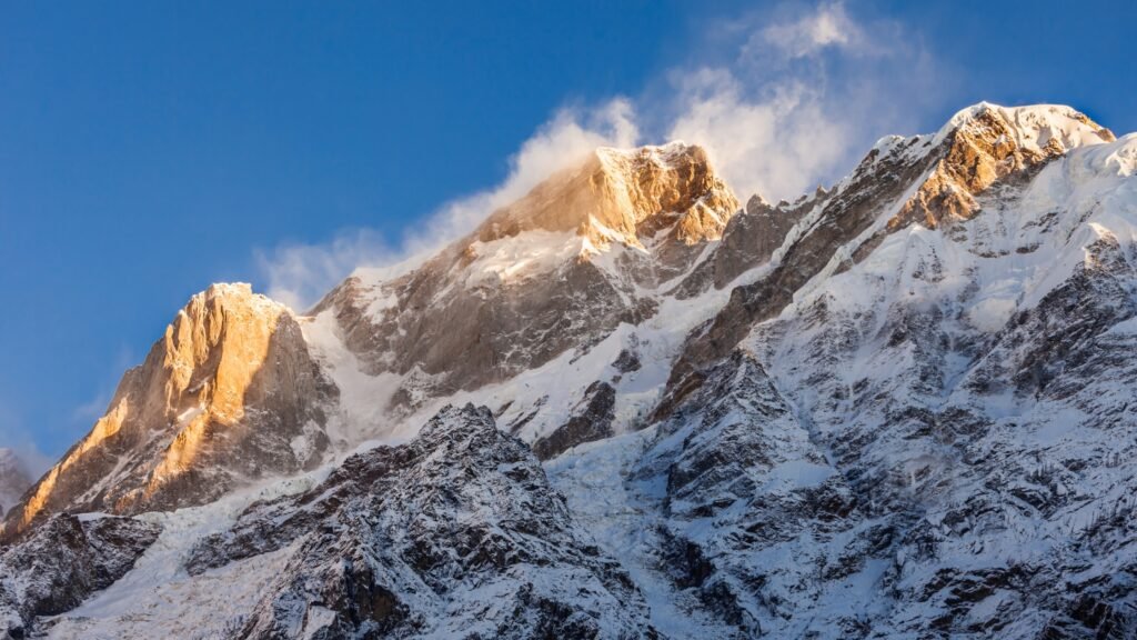 Kedarnath Temple: 7 Astonishing Facts About This Sacred Wonder That Will Leave You Spellbound 8 Kedarnath Temple
